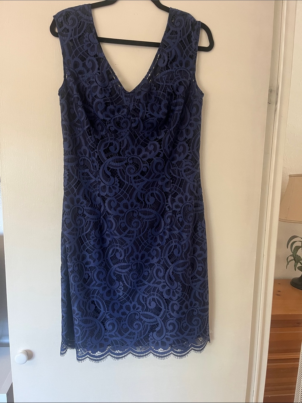 LILLY PULITZER Rosaline Navy Lace Dress. EUC & size 12